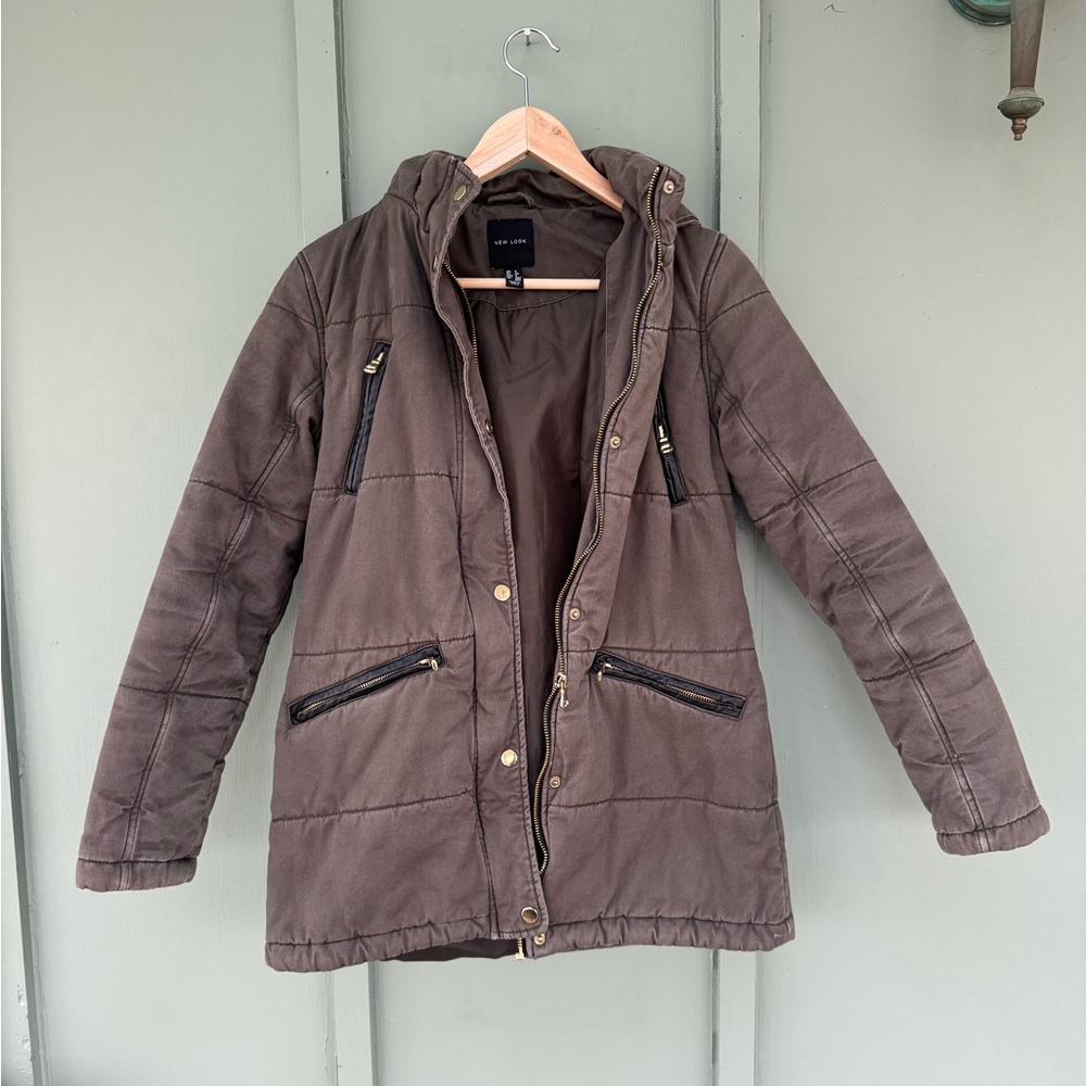 New Look Olive Puffer Jacket with Quilted Design and Hood